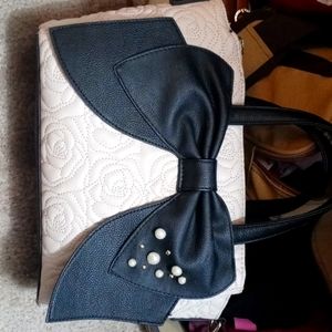 Betsey johnson purse
